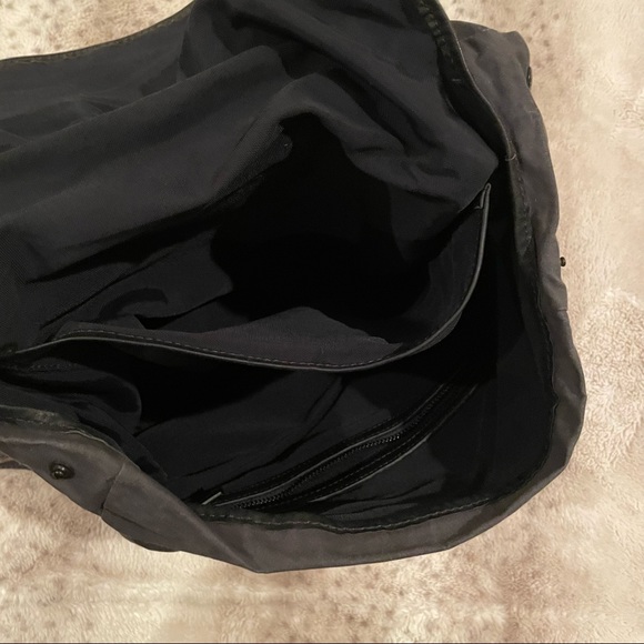 Kuhl Marauder Backpack Waxed Canvas 16L Black - Picture 2 of 10